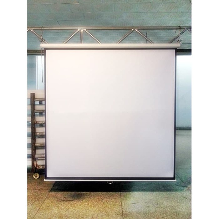 

Limited Screen Projector - Layar Proyektor Manual - Gantung 70" (178X178Cm)