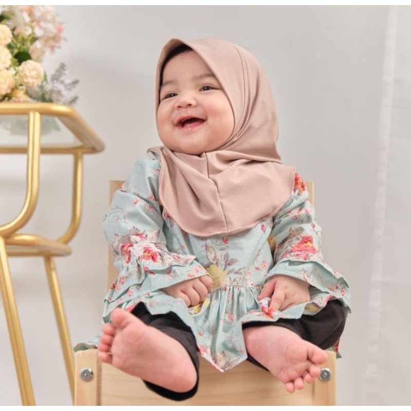 Hijab Anak Bayi CLARISA - Kerudung Jilbab Basic Instan Jersey Polos 0 - 3 Tahun