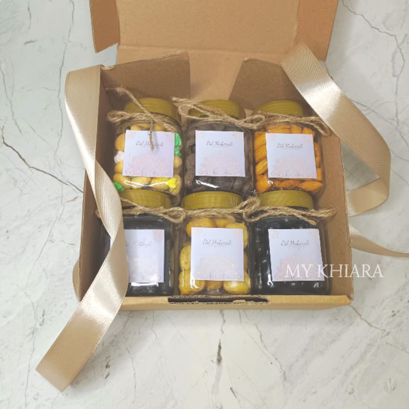 

MINI HAMPERS RAMADHAN / IDUL FITRI / IED MUBAROK / LEBARAN WHITE 6 JAR