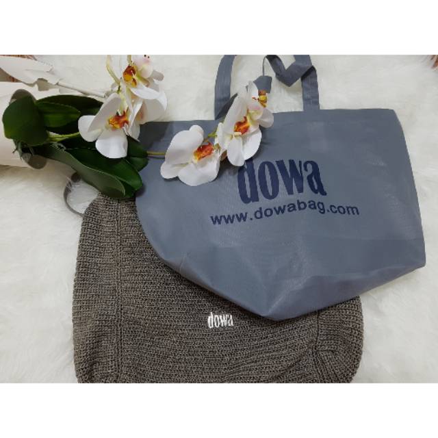 SOLD OUT, SALE Preloved Like New Tas Rajut Dowa 100% ORI Abu Long Strap Talpan