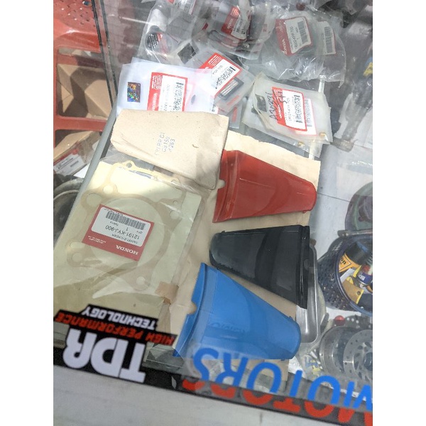 cover sambungan body belakang cbr 150r old thailand