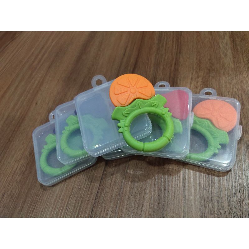 FREE BOX! Mainan gigitan teether bayi buah genggam (dengan box)