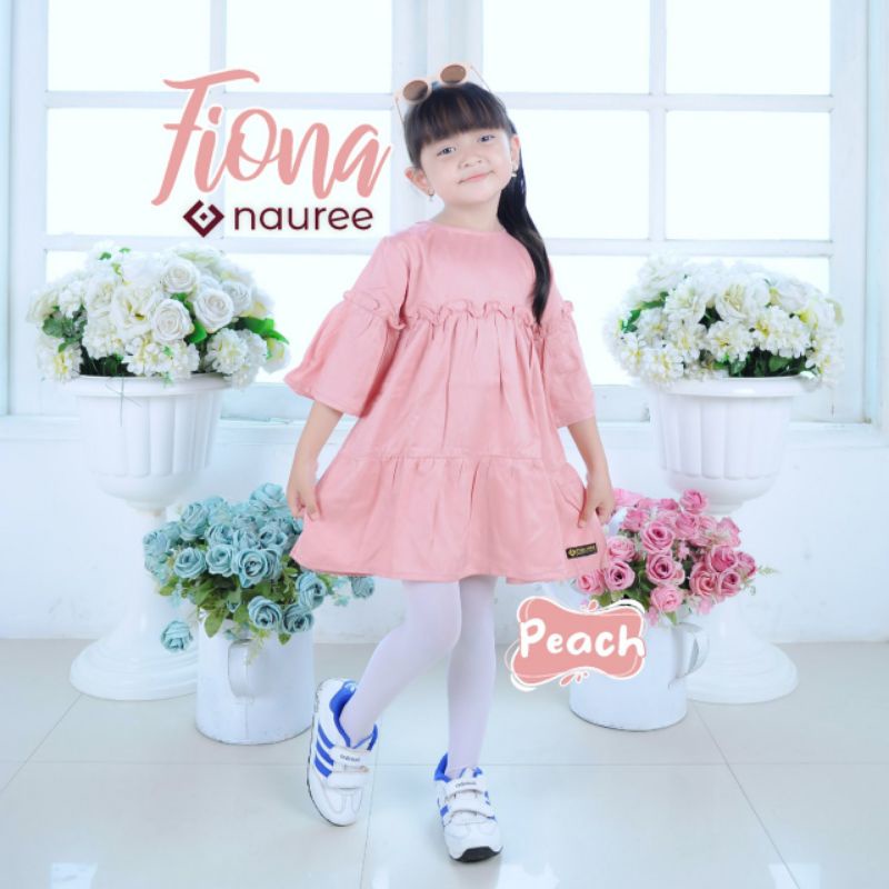 Nauree - Fiona Dress Anak Perempuan Bahan Rayon Twill Warna Peach Ukuran S M Tidak Menerawang Tekstur Licin Halus Lembut Untuk Umur 1 2 3 4 5 6 Tahun Lengan Panjang Soft Premium Lembut Adem Dingin Nyaman