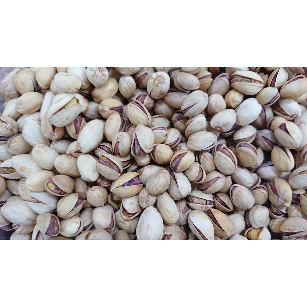 

Pistachio Cokelat PREMIUM - Brown Natural Pistachio 500 Gram