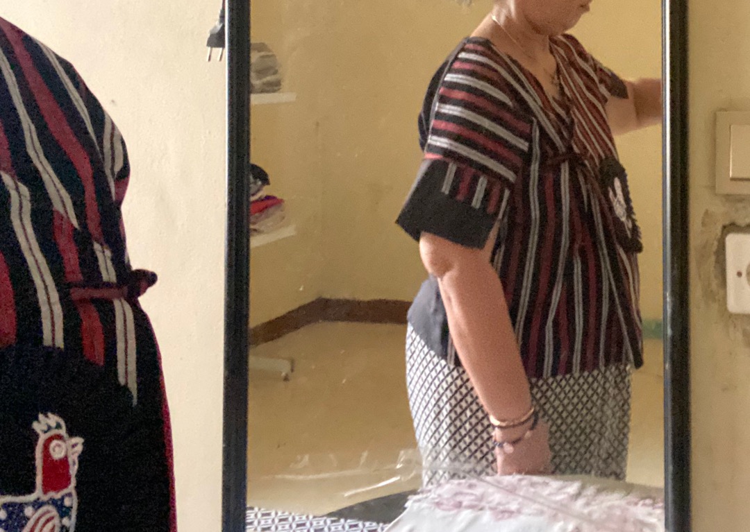 Batik Atasan Lurik Ayam - Tangan Pengharapan