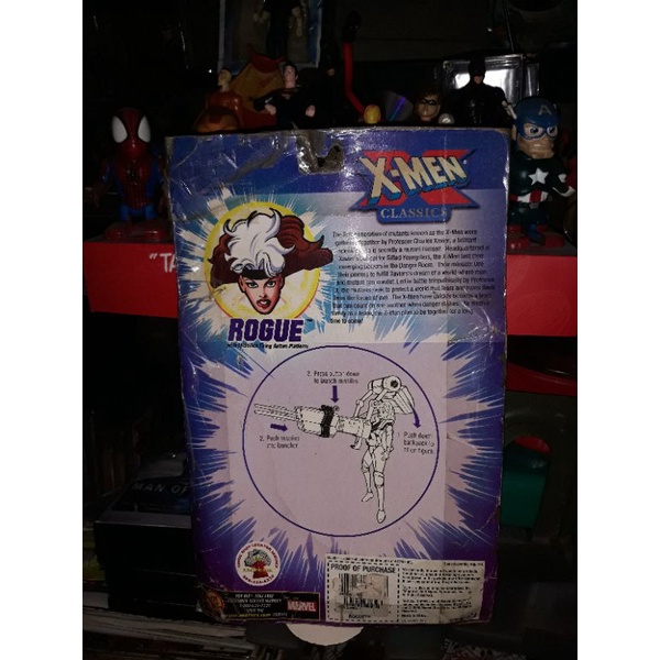 MARVEL ACTION FIGURE