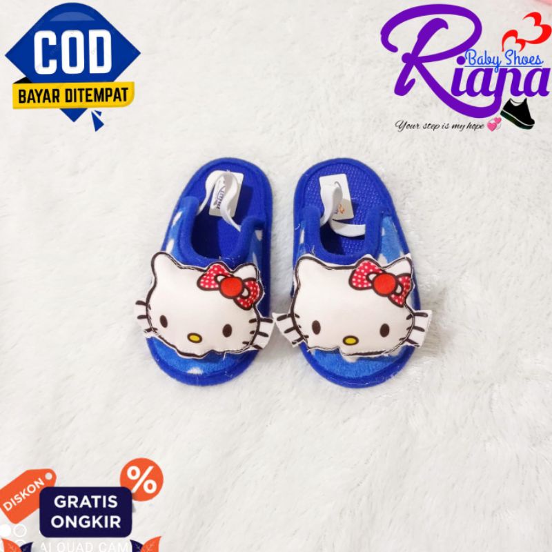 Sandal bayi Bapau boneka Hello Kitty usia 8-20 Bulan