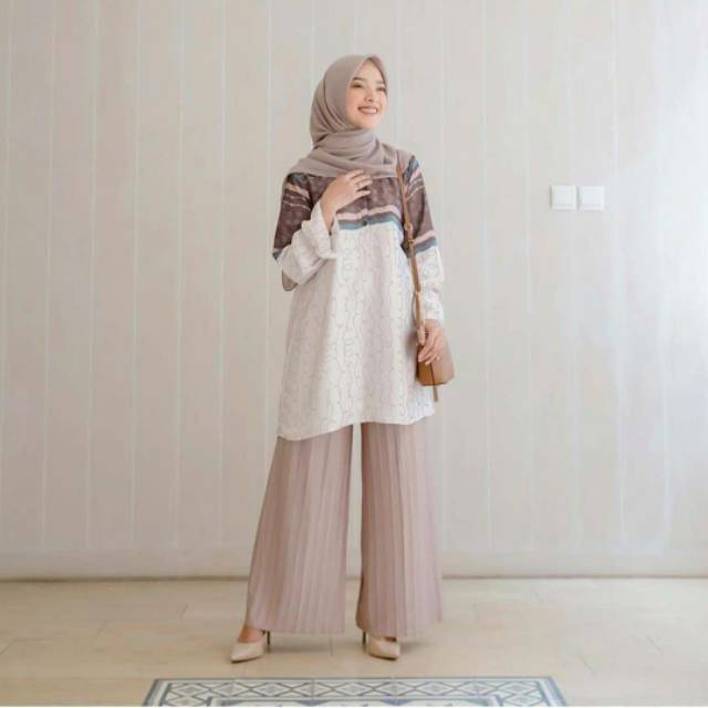 Negri Blouse by Vanilla Hijab