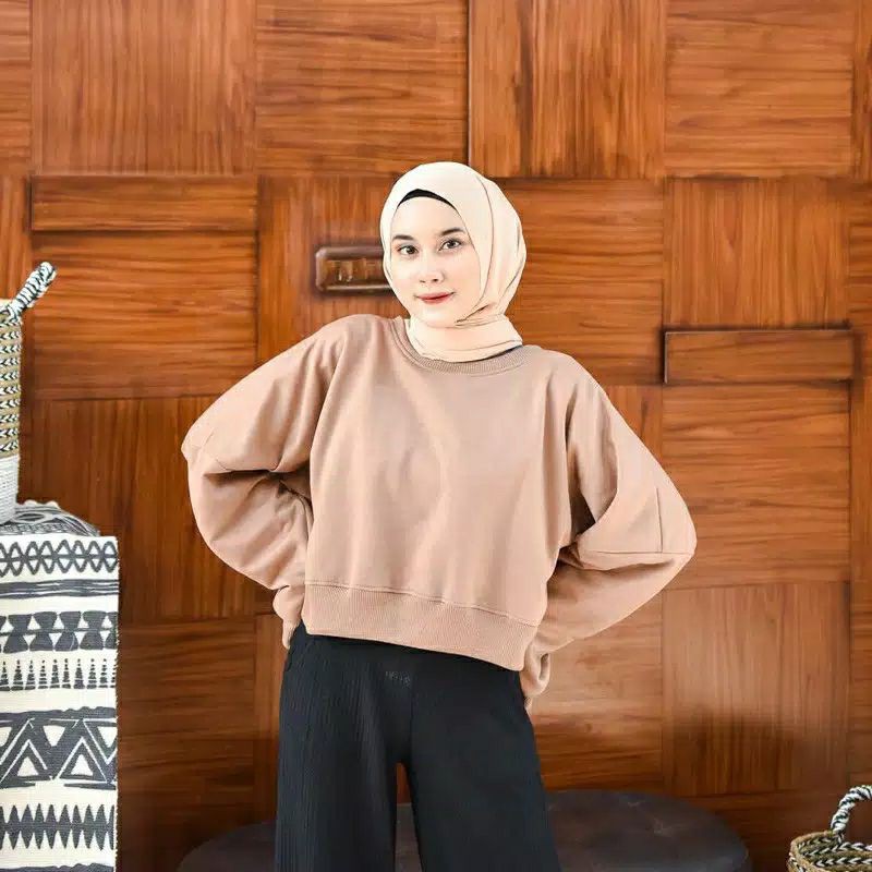 OVERSIZE CROOPE SWEATER  SWEATER  WANITA  CROP POLOS  