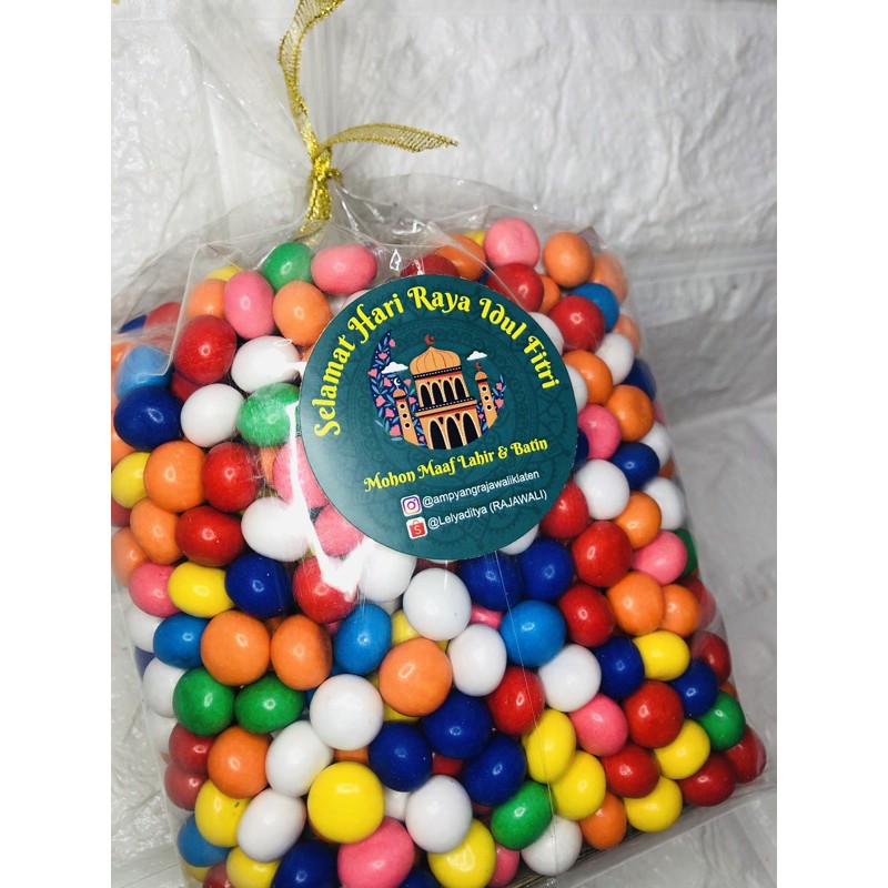 

Biskuit bola warna 250gr bobo cipcop warna warni snack lebaran