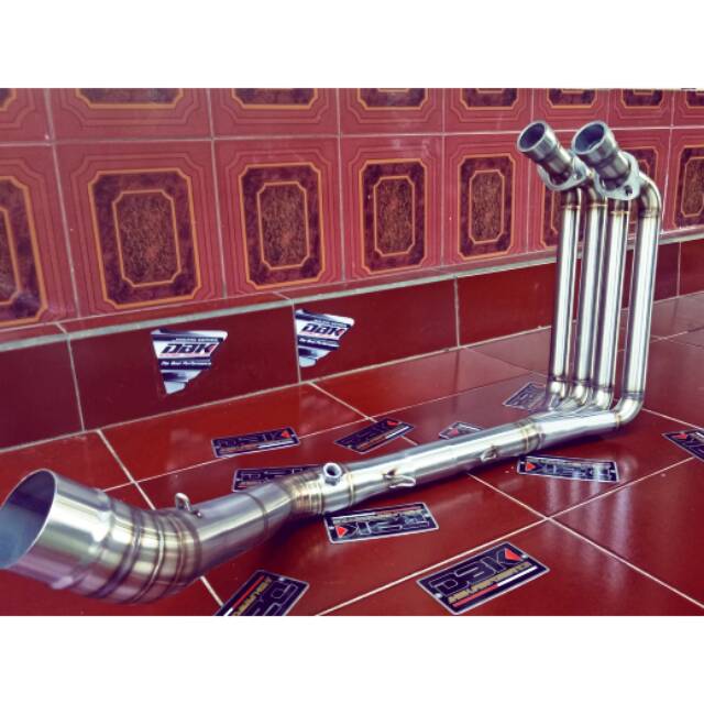 Knalpot/header cabang 4 ninja 250 R25 MT 25