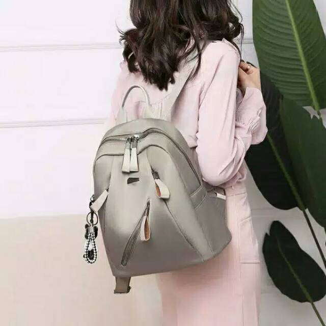 Tas Ransel Wanita Cantik Import Dollyn Cabella Ransel Azela D20183 (2in Hand Ba Terbagus N6T4