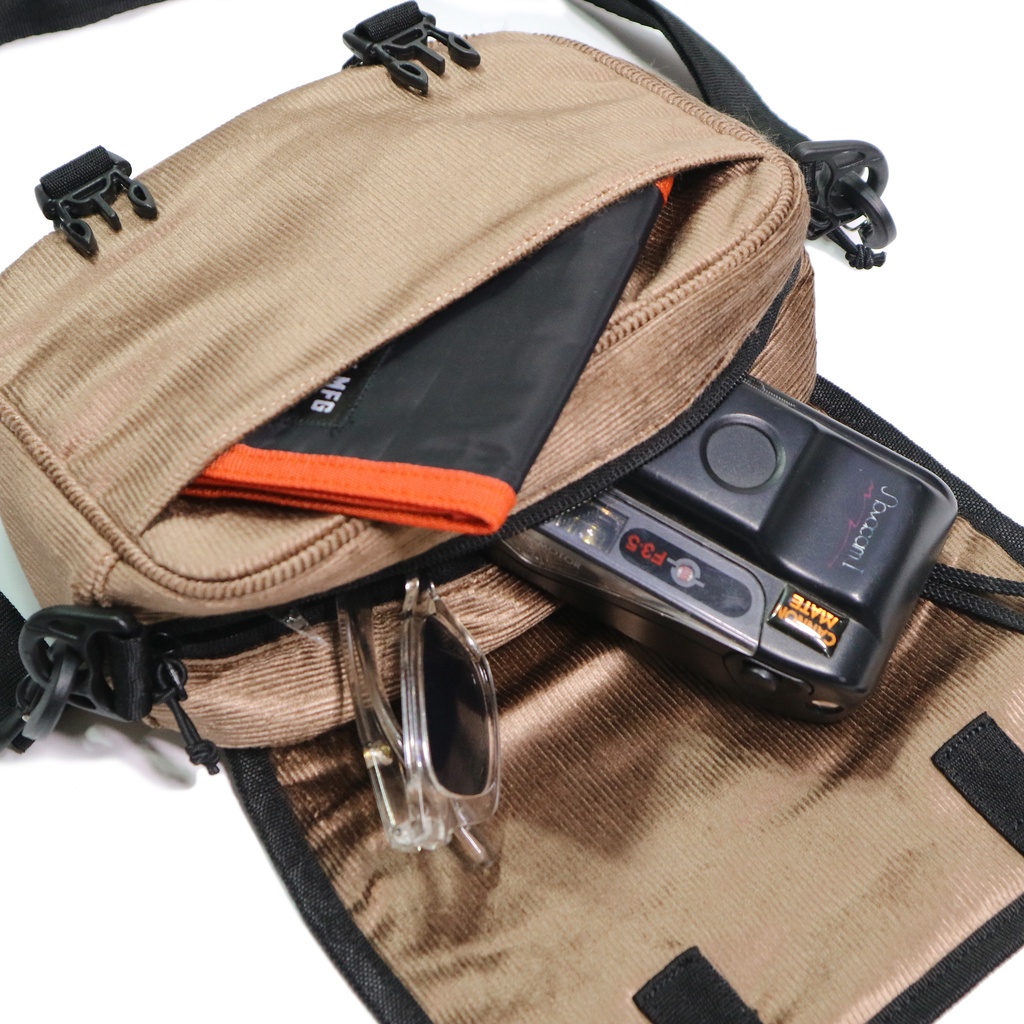 YESZY.MFG Sling Bag Utility Corduroy Light Brown