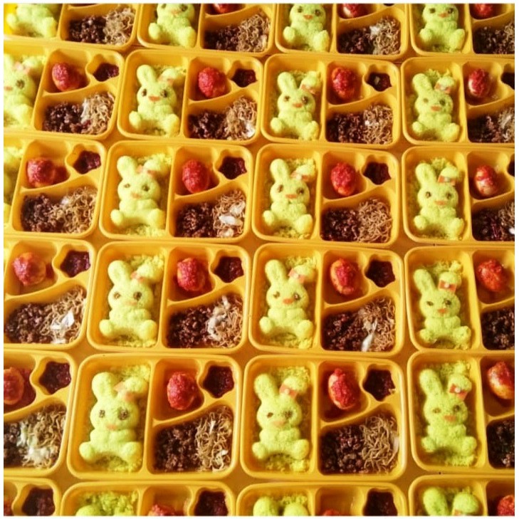 

Paket Nasi Ceban Nasi Bento Termurah Halal Enak