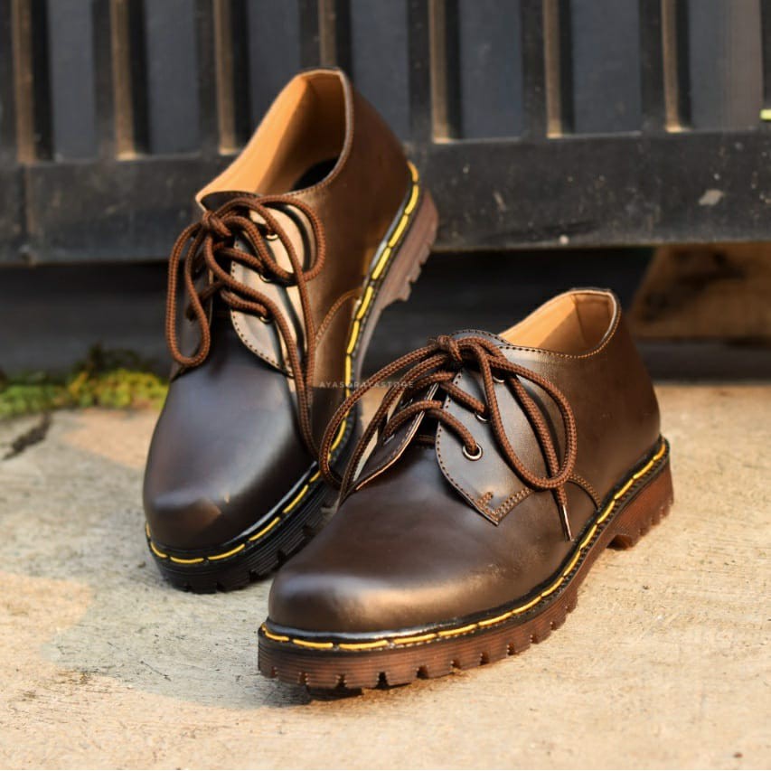 SEPATU Boots Pria dan Wanita model Dokmart Docmart Low Boots Klasik