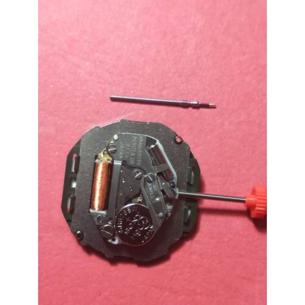 Mesin jam tangan miyota tanggal samping