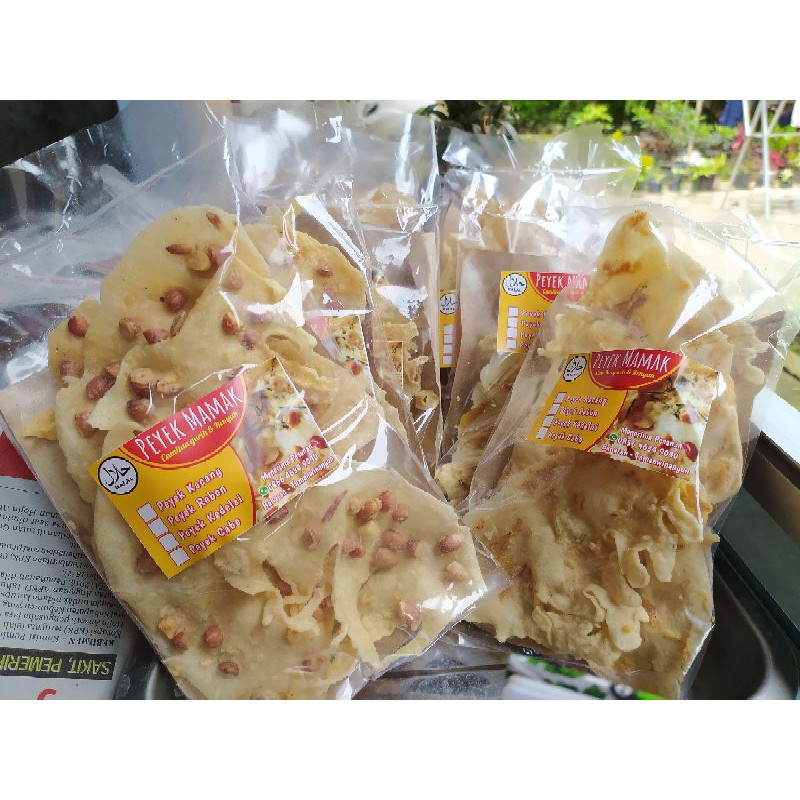 

makanan peyek