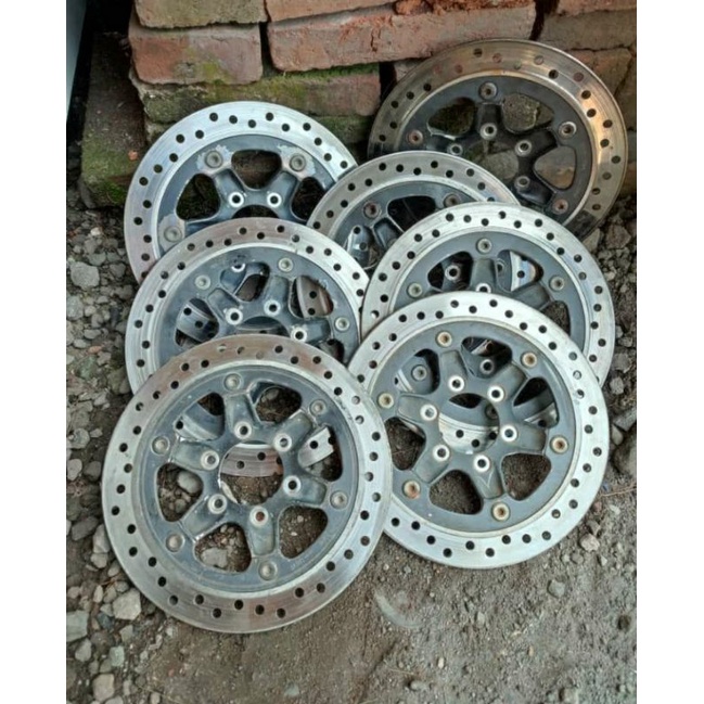 Piringan cakram depan tiger revo original