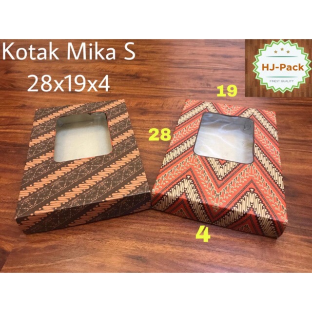 

Kotak Mika Batik Box 28x19x4 Kotak Kado Gift Box