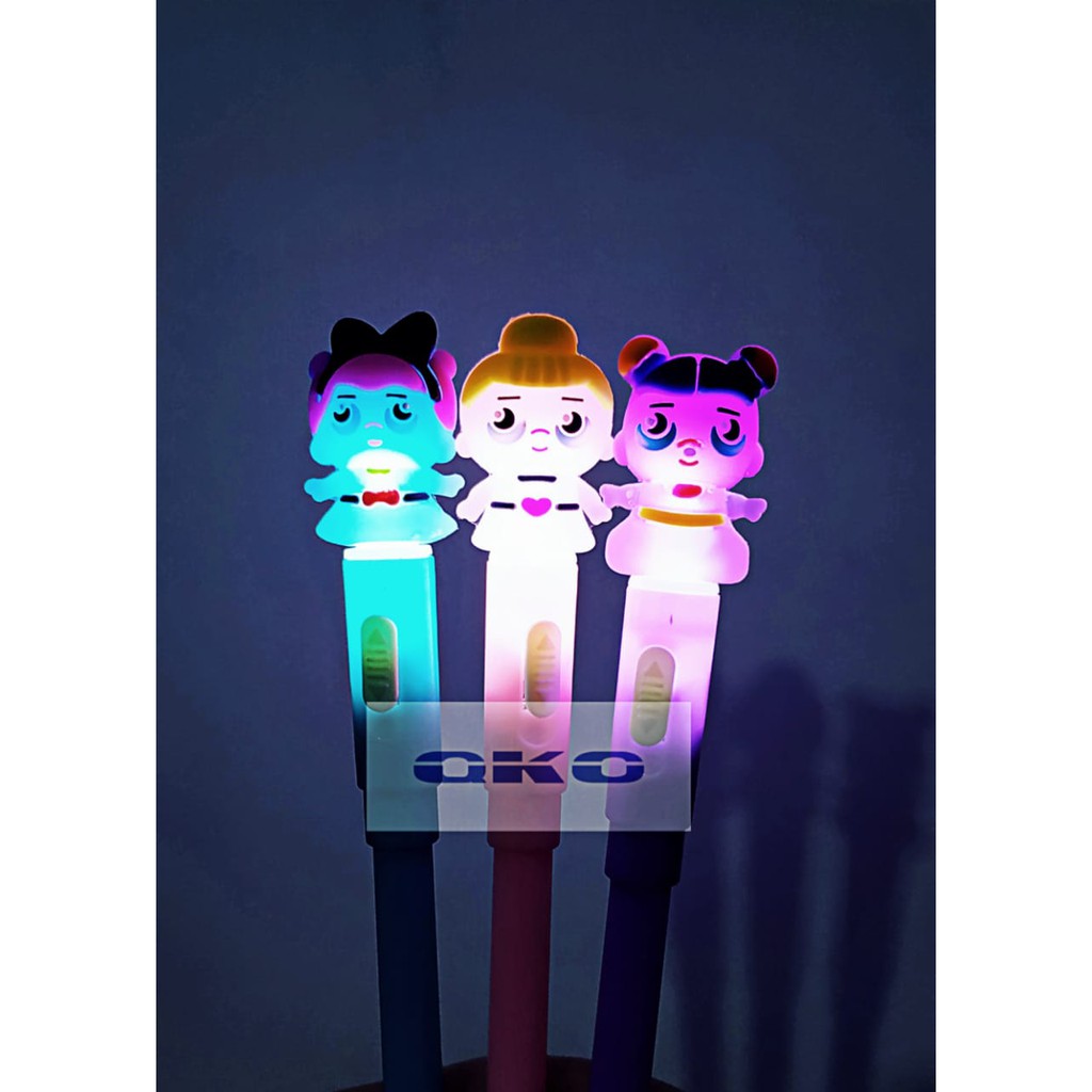 

Pen Gel Bentuk LOL Lampu 8792 1Pcs