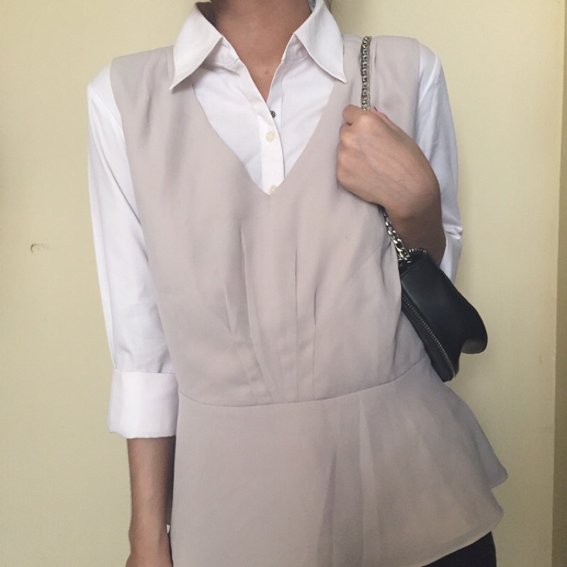 Express sarah outer top, baju wanita, atasan wanita pakaian wanita, baju korea, baju vintage, baju J