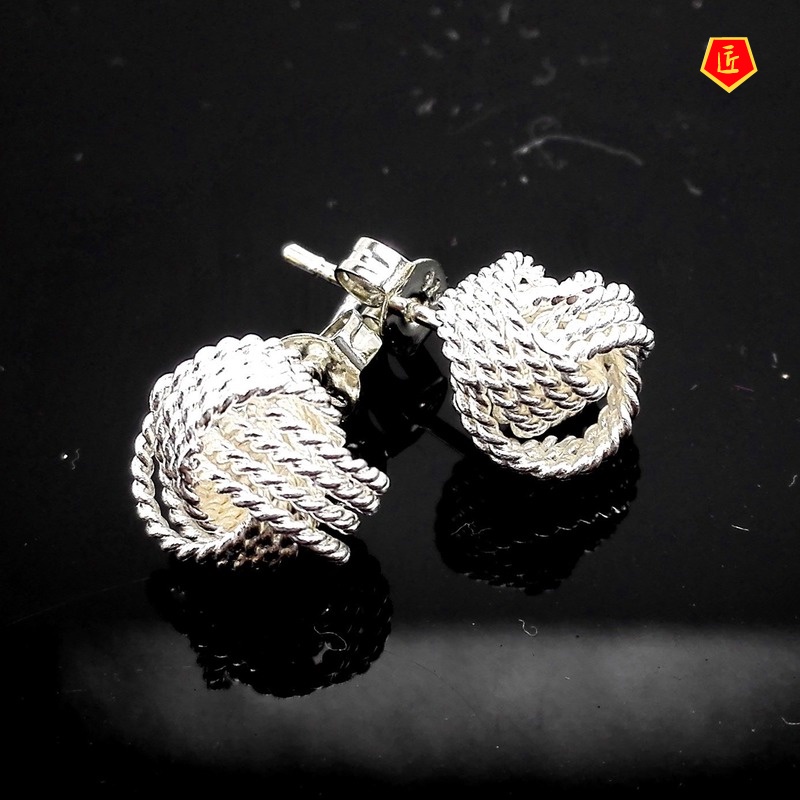 [Ready Stock]High-End Fashion Silver Stud Earrings Anti-Allergy