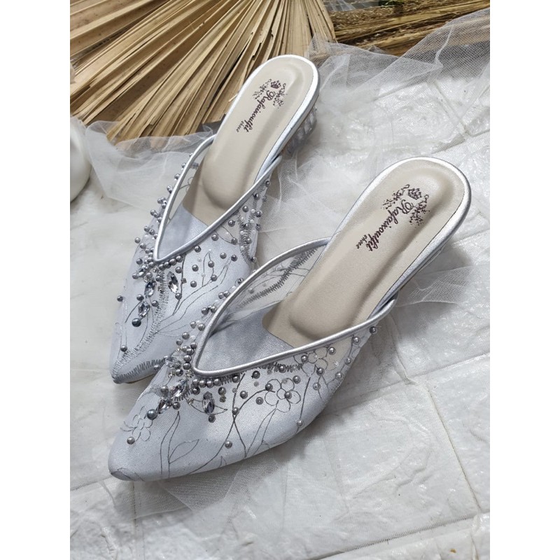 sepatu julia silver tinggi 3cm kaca