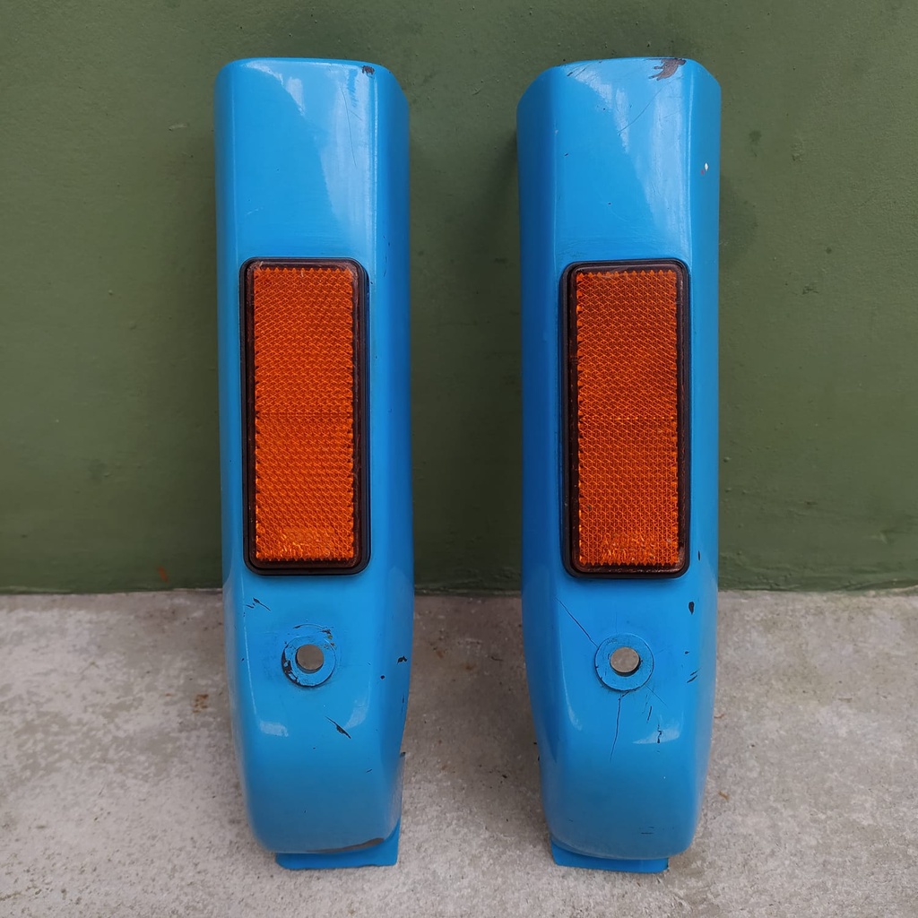 Cover tutup shockbreaker Suzuki RC80 RC100 RC Bravo original copotan motor murah