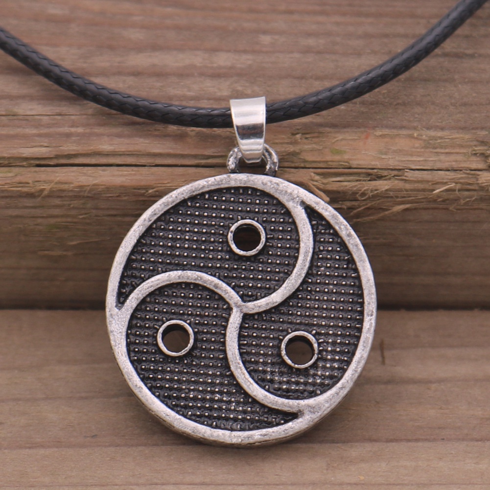 Kalung Liontin Yin Yang Tai Chi Taoism Untuk Pria Dan Wanita