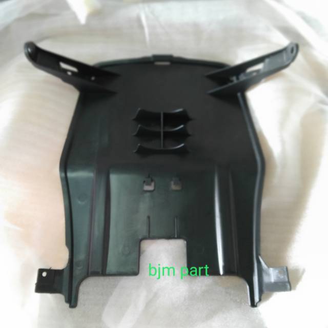 Dek bawah kolong beat fi lama