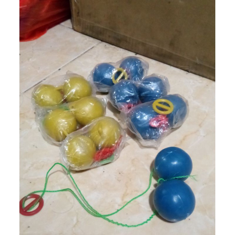Mainan katto katto latto latto anak bola benturan mainan anak laki laki