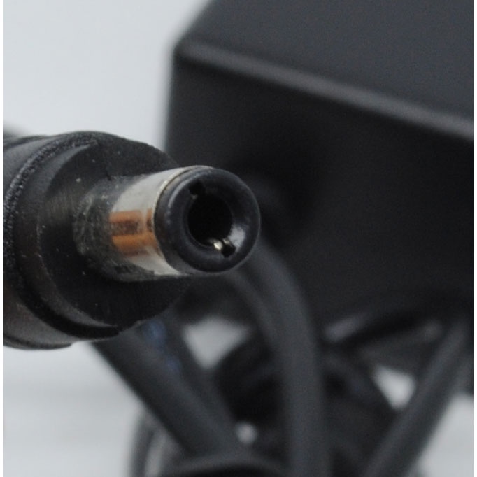 Power Adapter 12V 5A 60W untuk LED Strip - Hitam