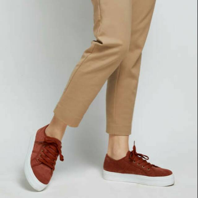 SEPATU NOVILDA SOPHIE MARTIN