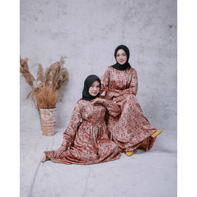 Gamis Namira Dress Bahan Dior Silk Original