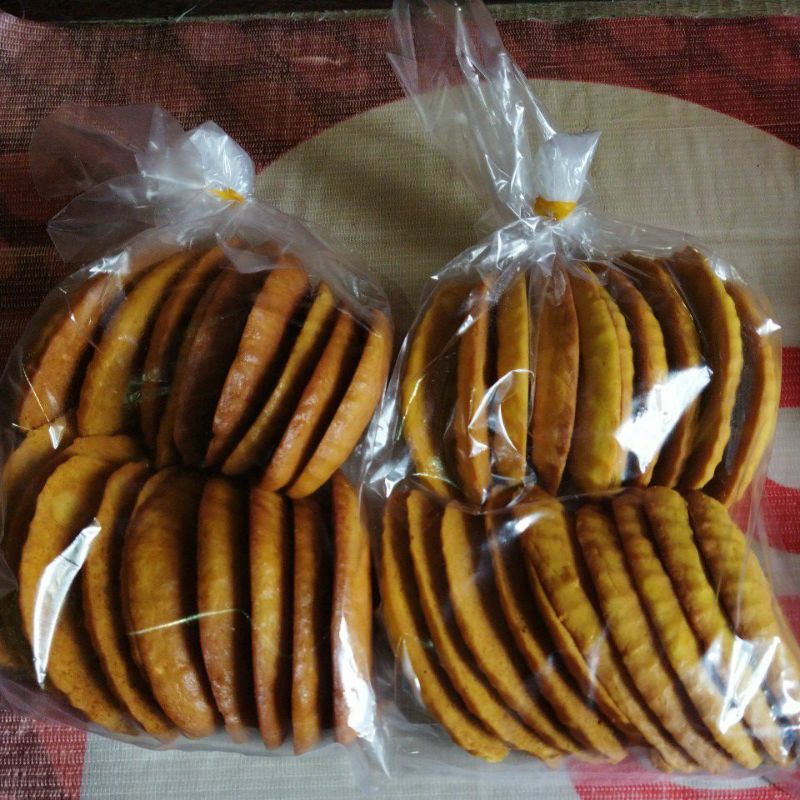 

Roti Kap Khas Kalimantan