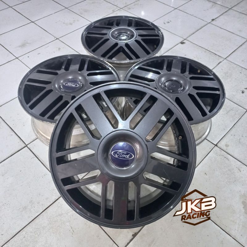 VELG MOBIL BEKAS COPOTAN FORD FOCUS R16 PCD 5X108 VELG ONLY 4PCS