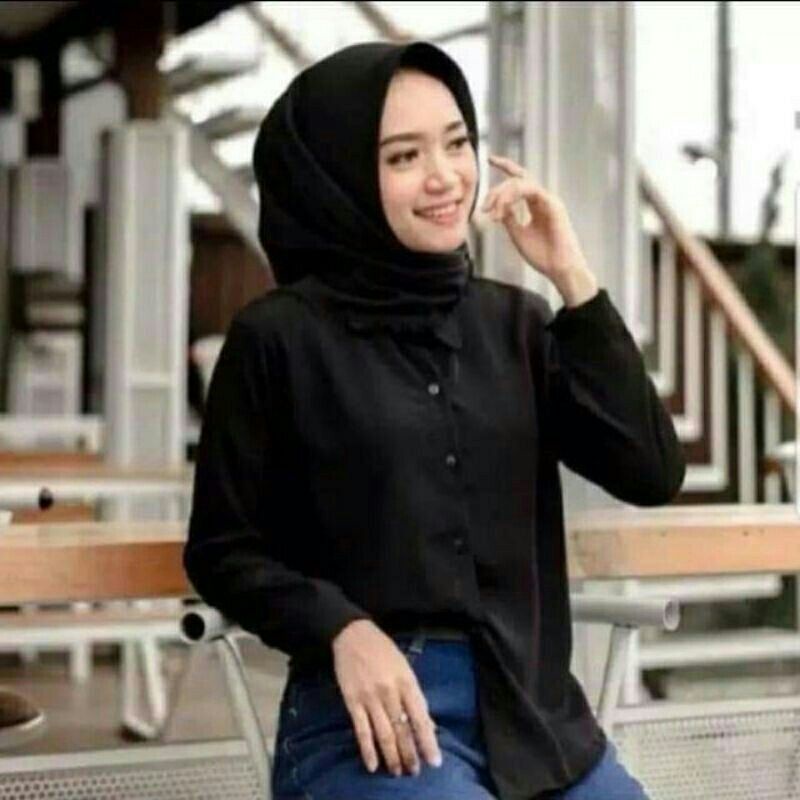 Atasan Kemeja Wanita Polos Casual Hitam Putih Wanita Lengan Panjang Bahan Moscrepe-Hitam