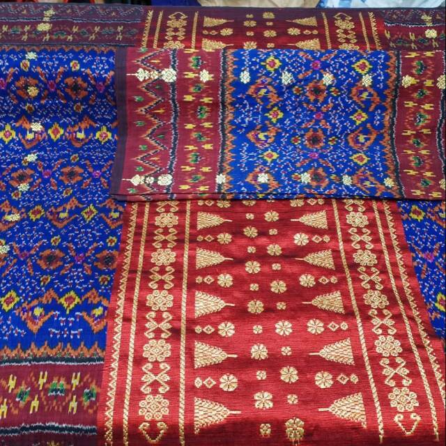 Songket tenun Palembang motif Limar antik