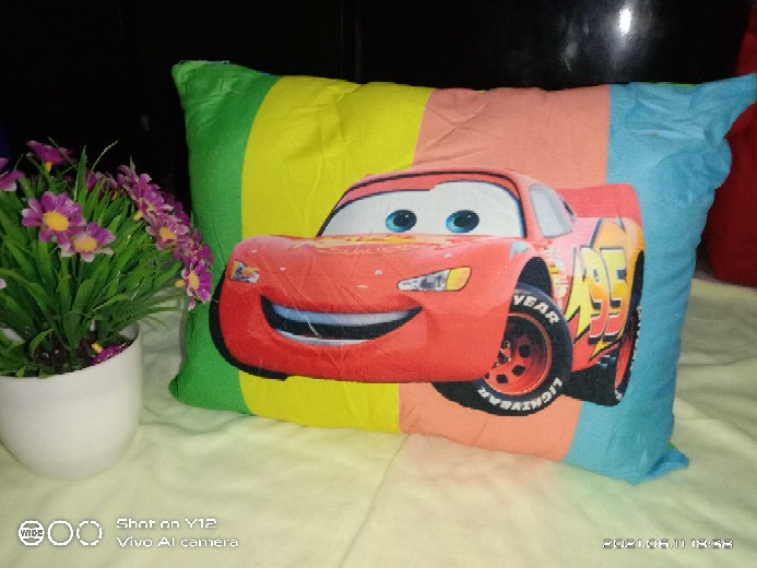 Bantal Pelangi Karakter Mc Queen/cars Bahan Polimikro