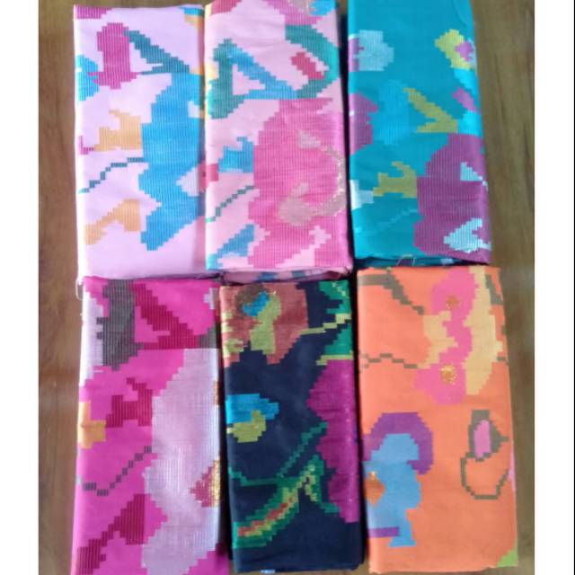 Sarung sutera lagosi