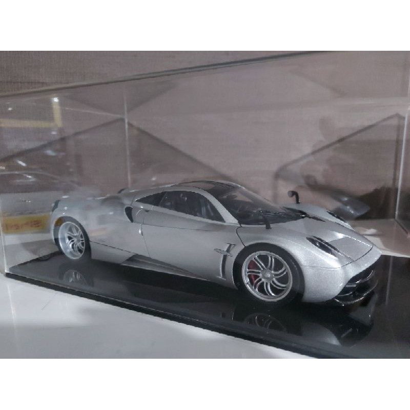 autoart 1:18 pagani huaray