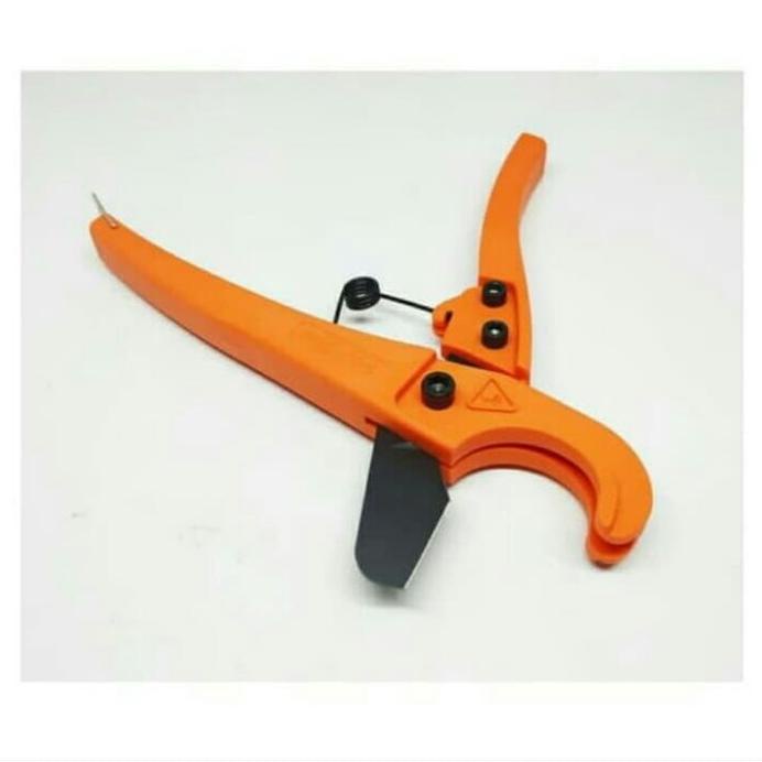 GUNTING PIPA PVC CAMEL-PIPA CUTTER TANG PEMOTONG PIPA PARALON 32MM - BESAR 42MM