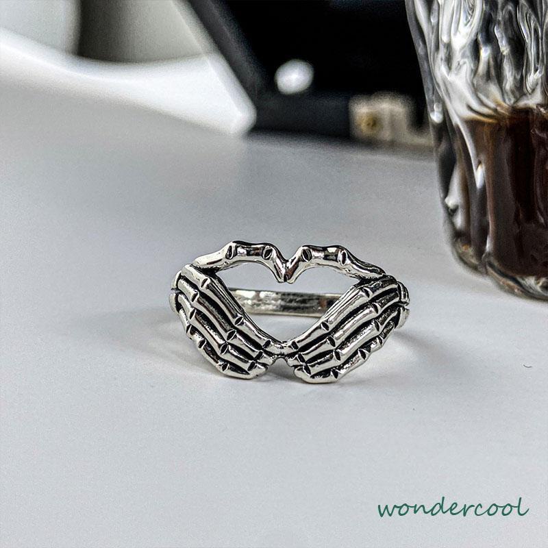 Korea Retro Hell Ghost Tangan Cinta Cincin Mendominasi Tren Pria Dan Wanita Cincin Perhiasan -Won