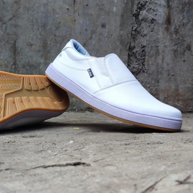 Sepatu Pria Casual Slip On Putih Polos Slop Tanpa Tali Aldeo Original