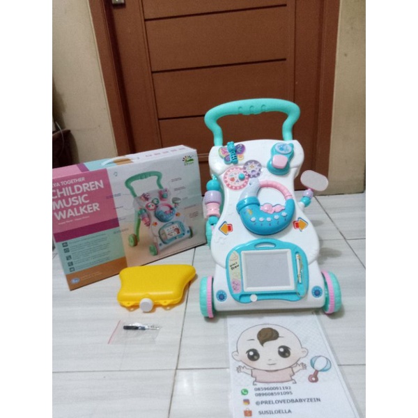Push Walker / Baby Walker /Alat Bantu Jalan Bayi Preloved Bekas Second