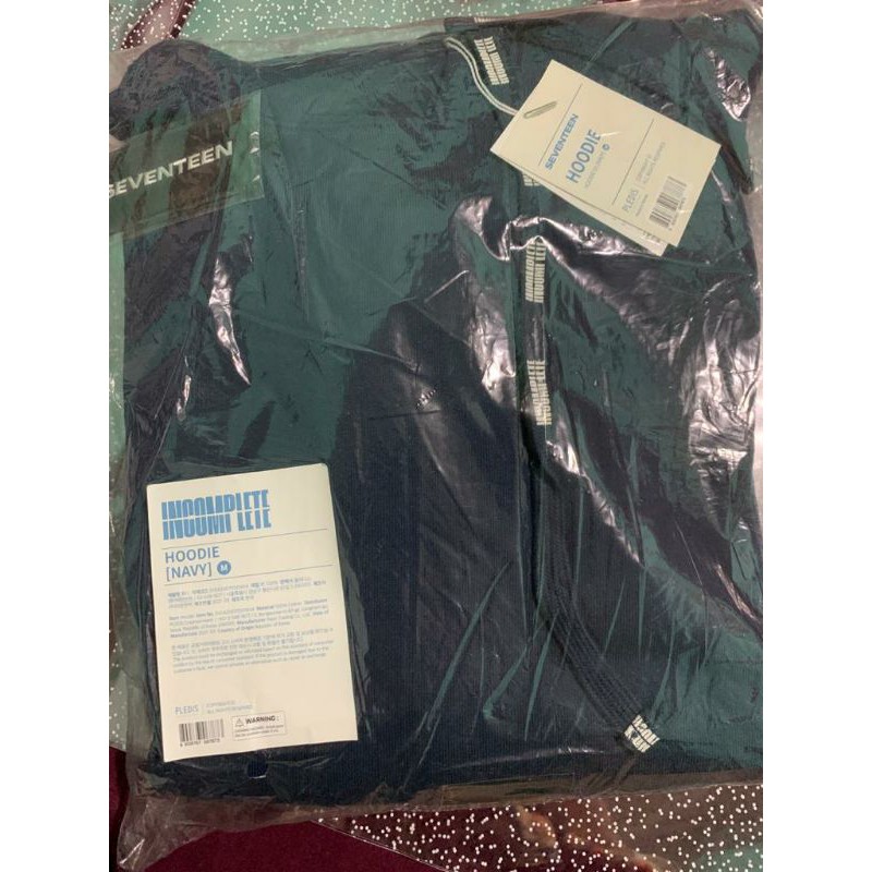 Hoodie Merch Incomplete Seventeen