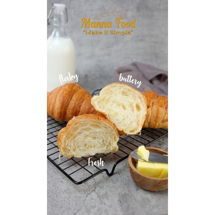 

butter-mentega- butter croissant besar / plain butter croissant bandung frozen beku -mentega-butter.