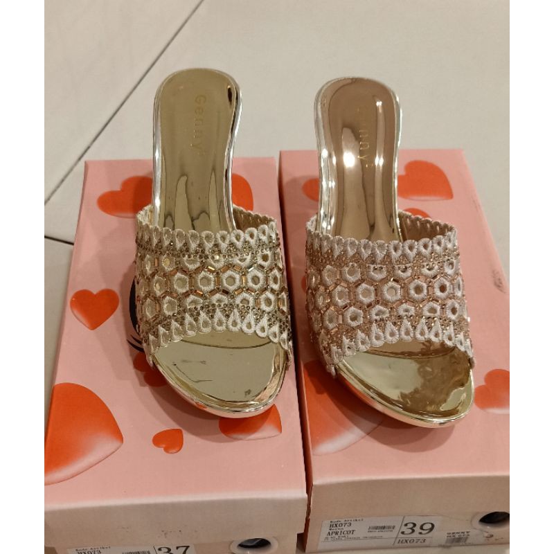 SANDAL PESTA / HEELS  WANITA BRAND GENNY