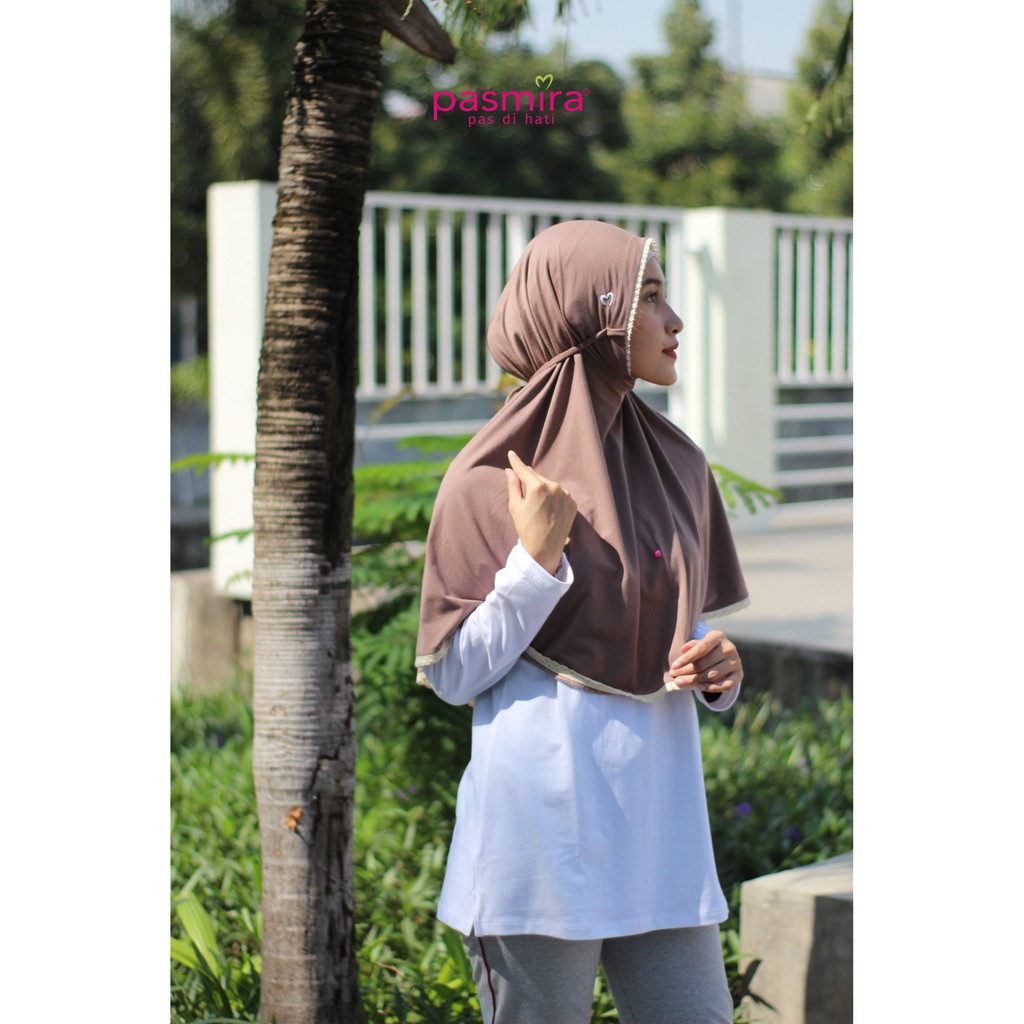 PASMIRA HIJAB INSTAN NAILA BERGO SIZE L