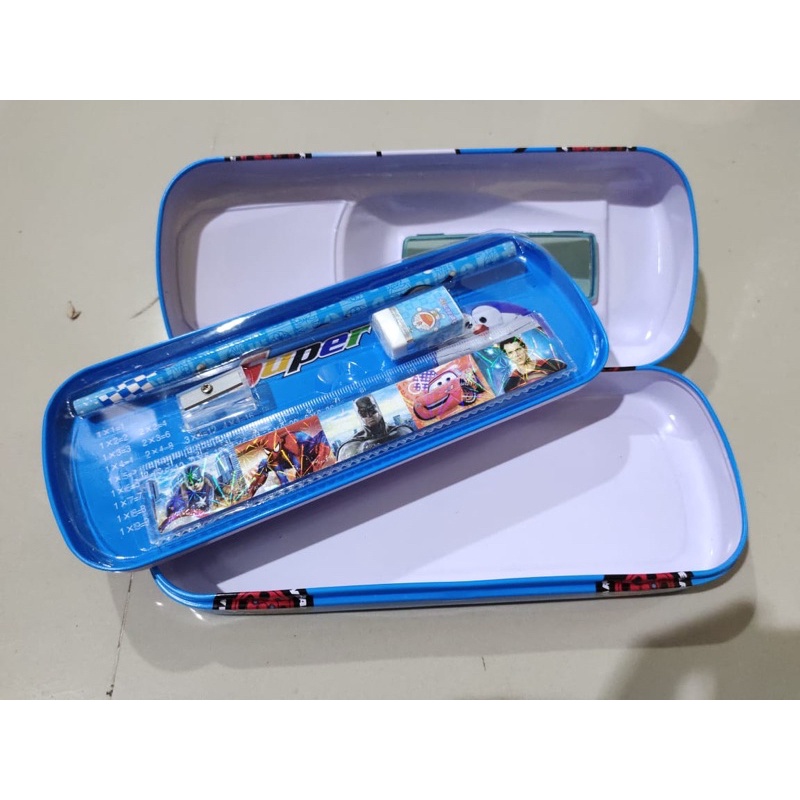 

Pencil case kaleng mobil isi motif disney super hero satuan